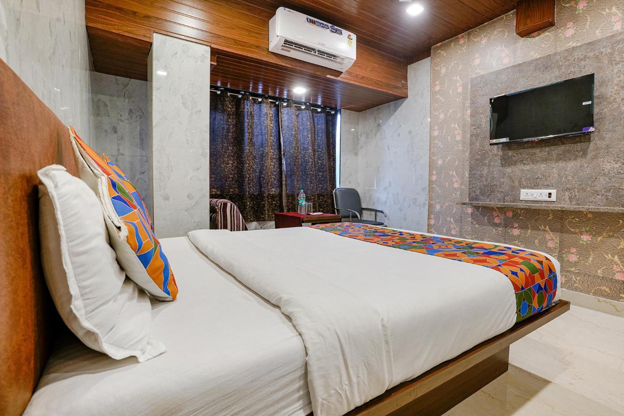 Fabexpress Yatri Inn - Navi Mumbai Turambhe Zewnętrze zdjęcie
