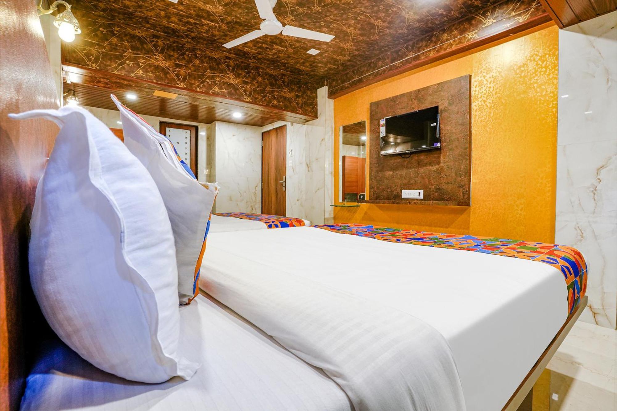 Fabexpress Yatri Inn - Navi Mumbai Turambhe Zewnętrze zdjęcie